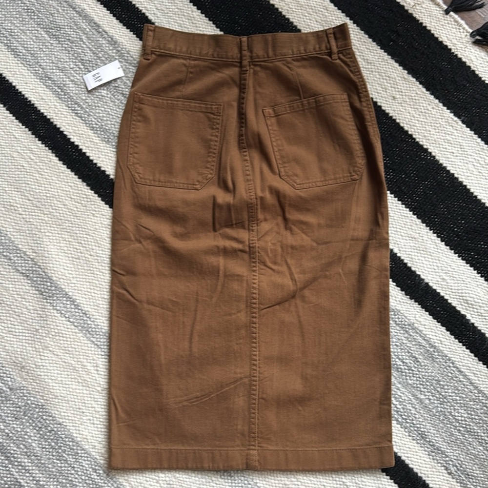 NEW Button Front Midi GAP Pencil Skirt NWT - Picture 4 of 4